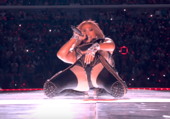 593px x 416px - Viewers Complain Super Bowl Halftime Show Was 'Soft Porn.' - Daily Candid  News